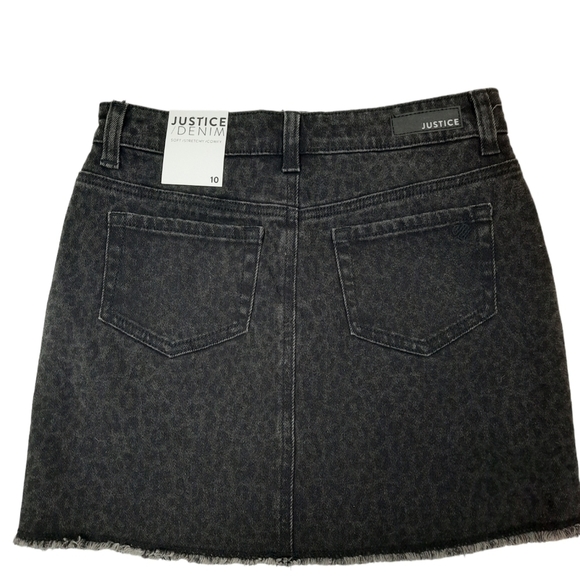 NWT Justice Denim Raw Hem Leopard Print‎ Black Jean Skirt Size 10 Girls - Picture 6 of 11